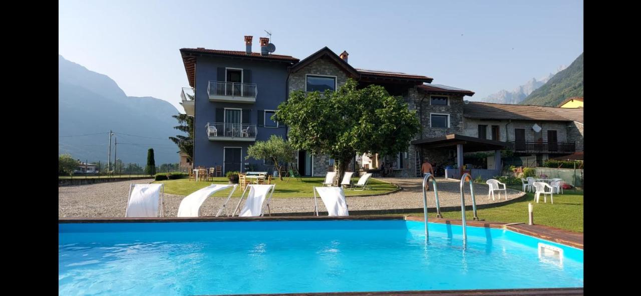 Casa Vacanze Zia Vivina B N Sorico Exteriér fotografie