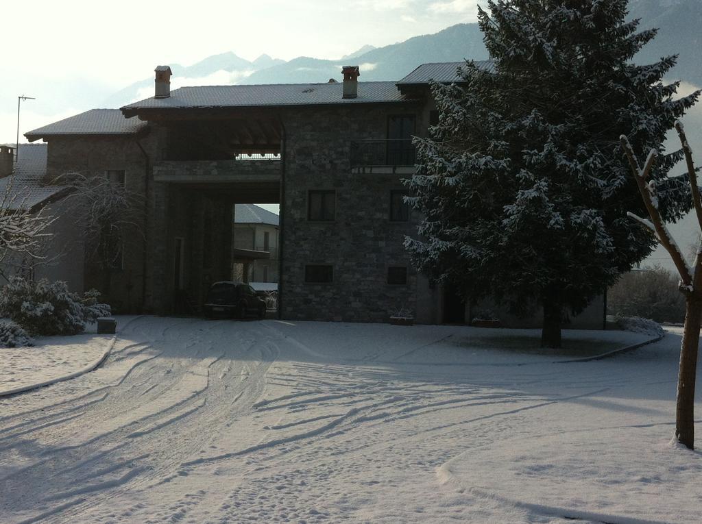 Casa Vacanze Zia Vivina B N Sorico Exteriér fotografie